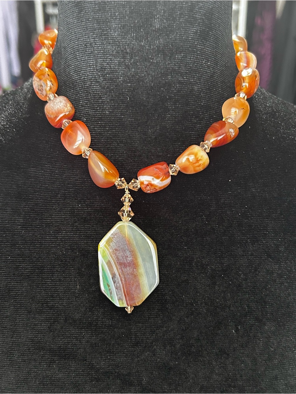 Handmade Carnelian Bead Necklace with Multicolor Agate Pendant